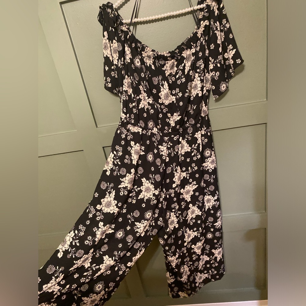 Luxology Off Shoulder Floral Romper